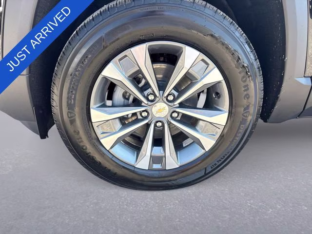 2026 Mosaic Black Metallic Chevrolet Equinox LT FWD SUV