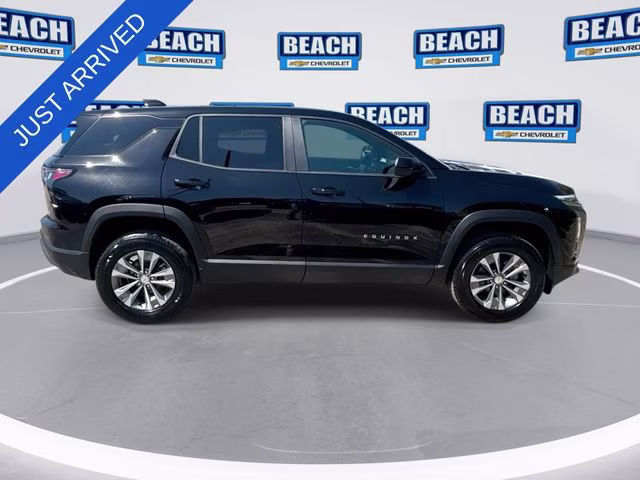 2026 Mosaic Black Metallic Chevrolet Equinox LT FWD SUV