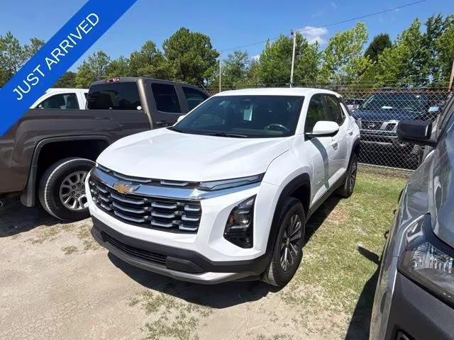 2026 Summit White Chevrolet Equinox LT FWD SUV