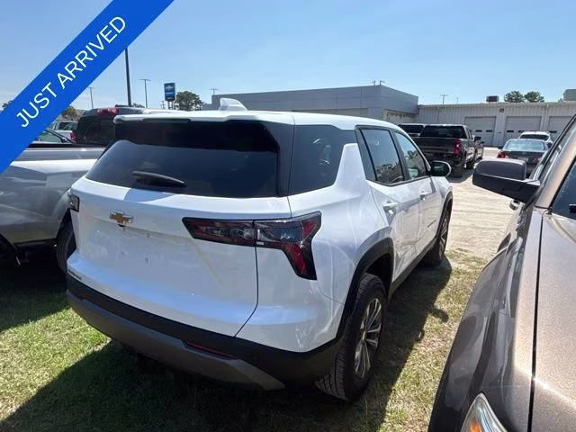 2026 Summit White Chevrolet Equinox LT FWD SUV