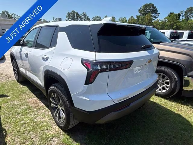 2026 Summit White Chevrolet Equinox LT FWD SUV