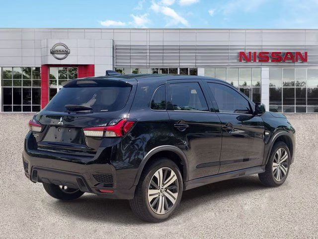 2024 Labrador Black Pearl Mitsubishi Outlander Sport 2.0 ES 4X4 SUV