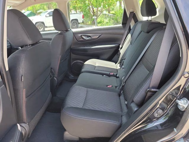 2017 Magnetic Black Nissan Rogue S FWD SUV