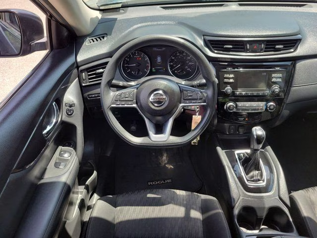 2017 Magnetic Black Nissan Rogue S FWD SUV