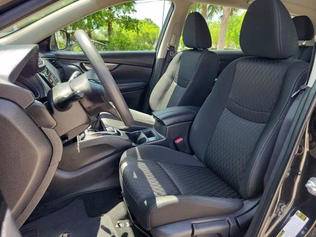 2017 Magnetic Black Nissan Rogue S FWD SUV