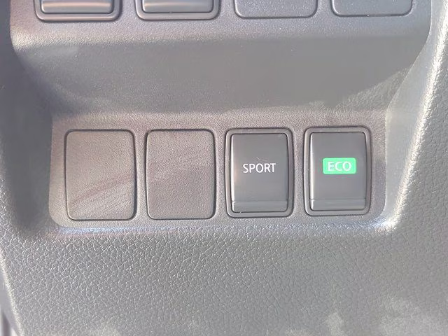 2017 Magnetic Black Nissan Rogue S FWD SUV