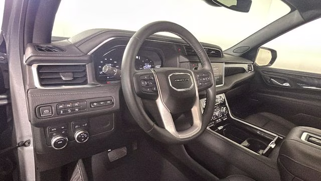 2023 Sterling Metallic GMC Yukon Denali 4X4 SUV