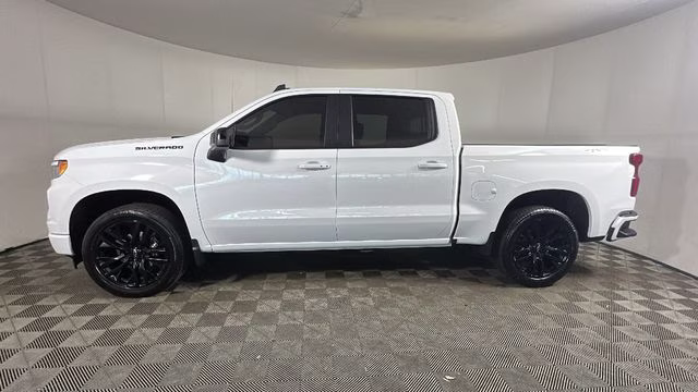 2026 Summit White Chevrolet Silverado 1500 RST 4X4 Truck