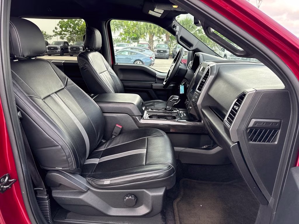 2015 Ruby Red Metallic Tinted Clearcoat Ford F-150 XLT 4X4 Truck