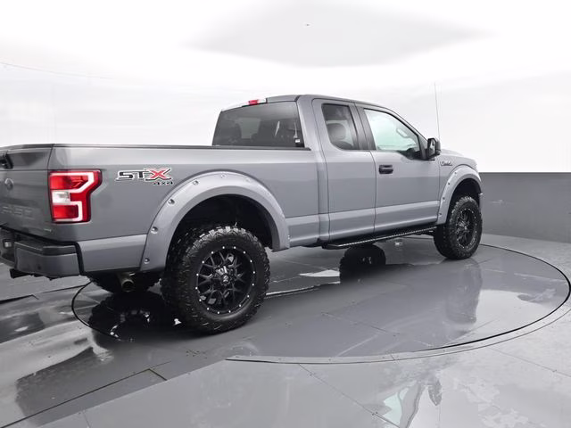 2019 Gray Metallic Ford F-150 XL 4X4 Truck