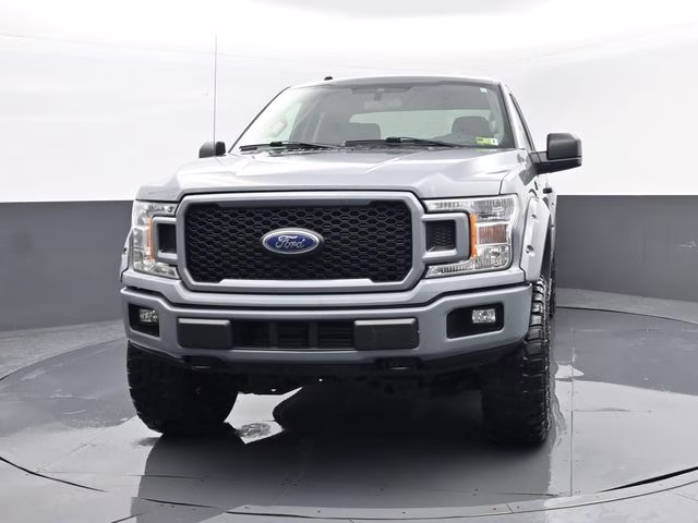 2019 Gray Metallic Ford F-150 XL 4X4 Truck