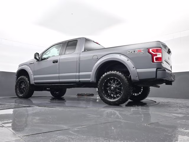 2019 Gray Metallic Ford F-150 XL 4X4 Truck