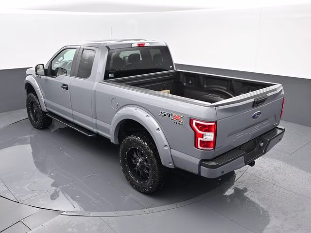 2019 Gray Metallic Ford F-150 XL 4X4 Truck