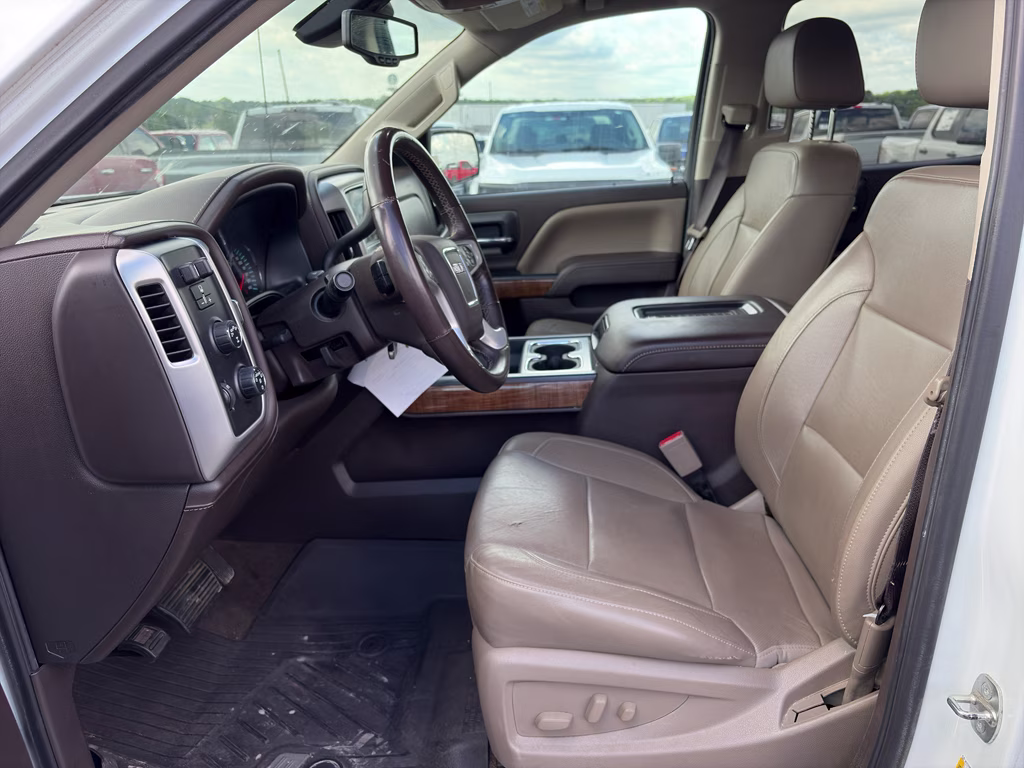 2017 Summit White GMC Sierra SLT 4X4 Truck