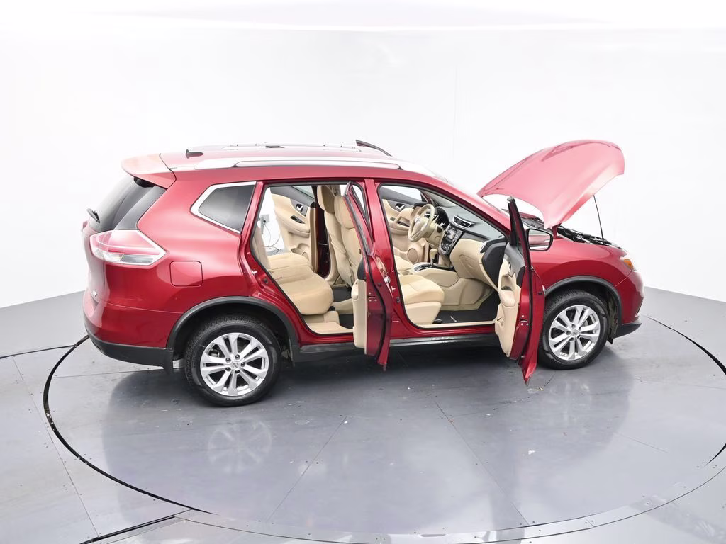 2015 Cayenne Red Pearl Nissan Rogue SV FWD SUV