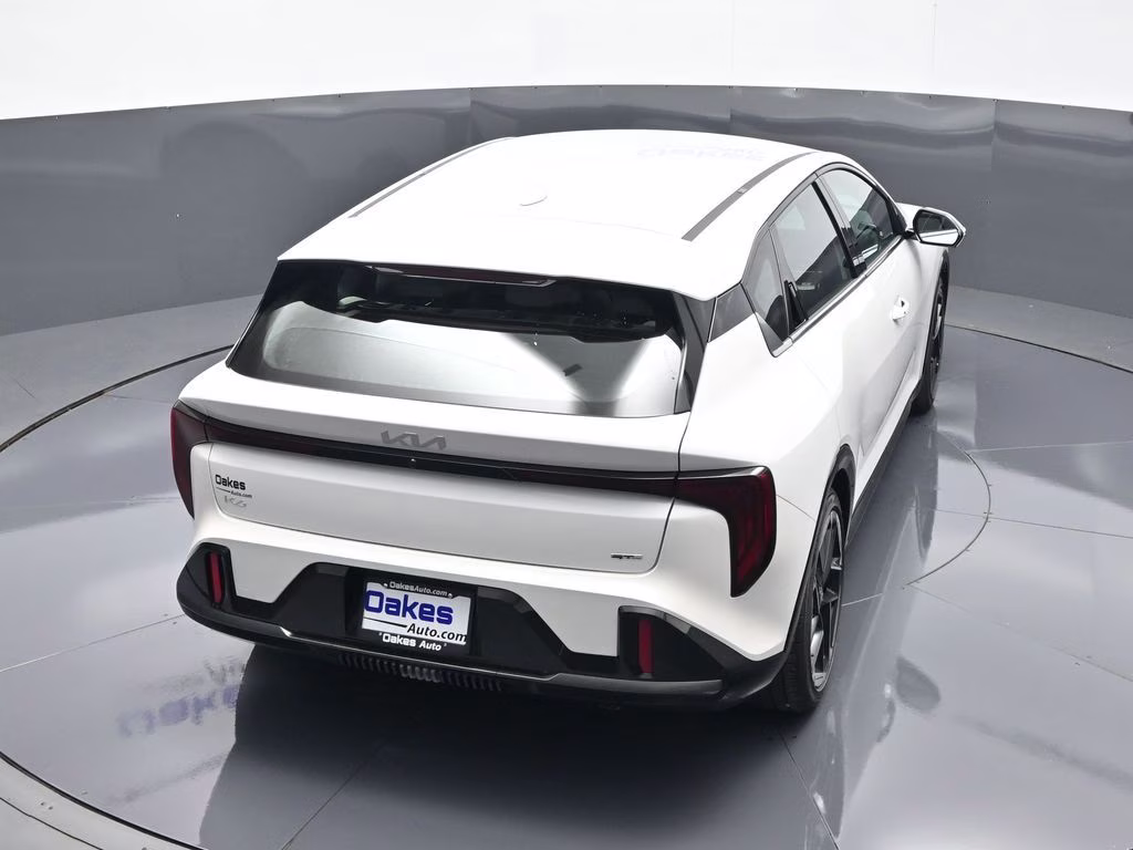 2026 Snow White Pearl Kia K4 GT-Line FWD Hatchback