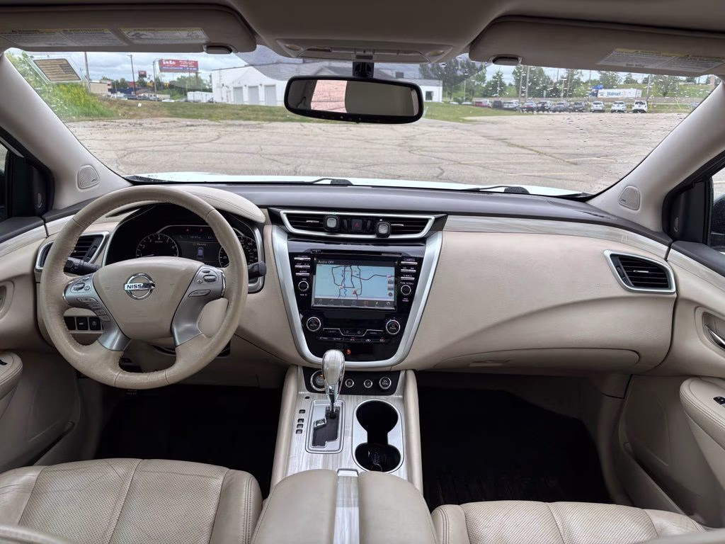 2015 Pearl White Nissan Murano Platinum AWD SUV