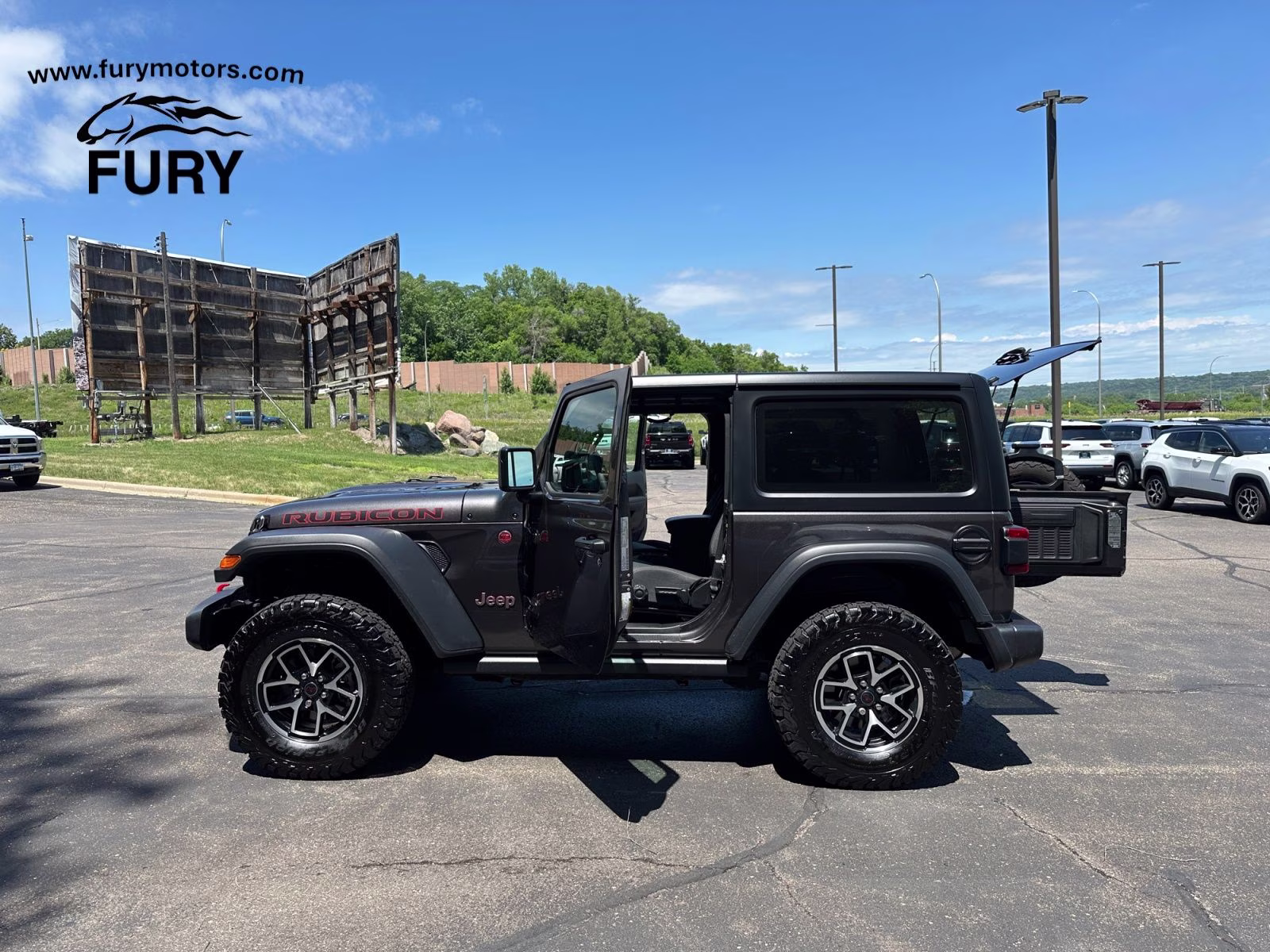 2024 Granite Crystal Metallic Clearcoat Jeep Wrangler Rubicon 4X4 SUV