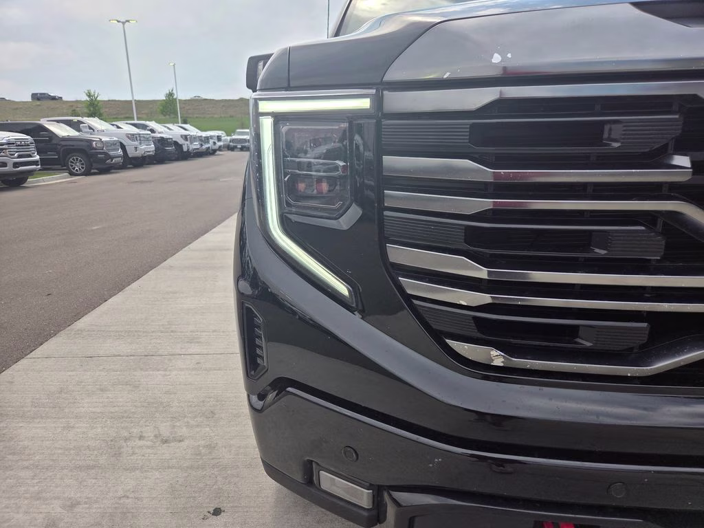 2024 Onyx Black GMC Sierra 1500 AT4 4X4 Truck