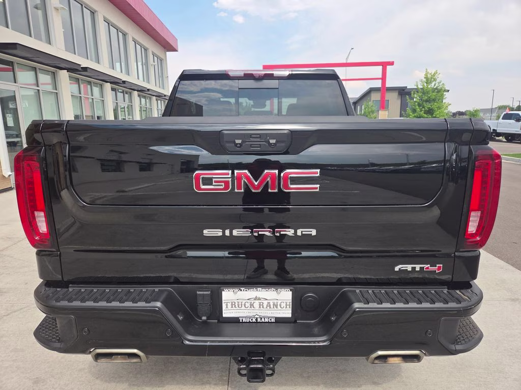 2024 Onyx Black GMC Sierra 1500 AT4 4X4 Truck