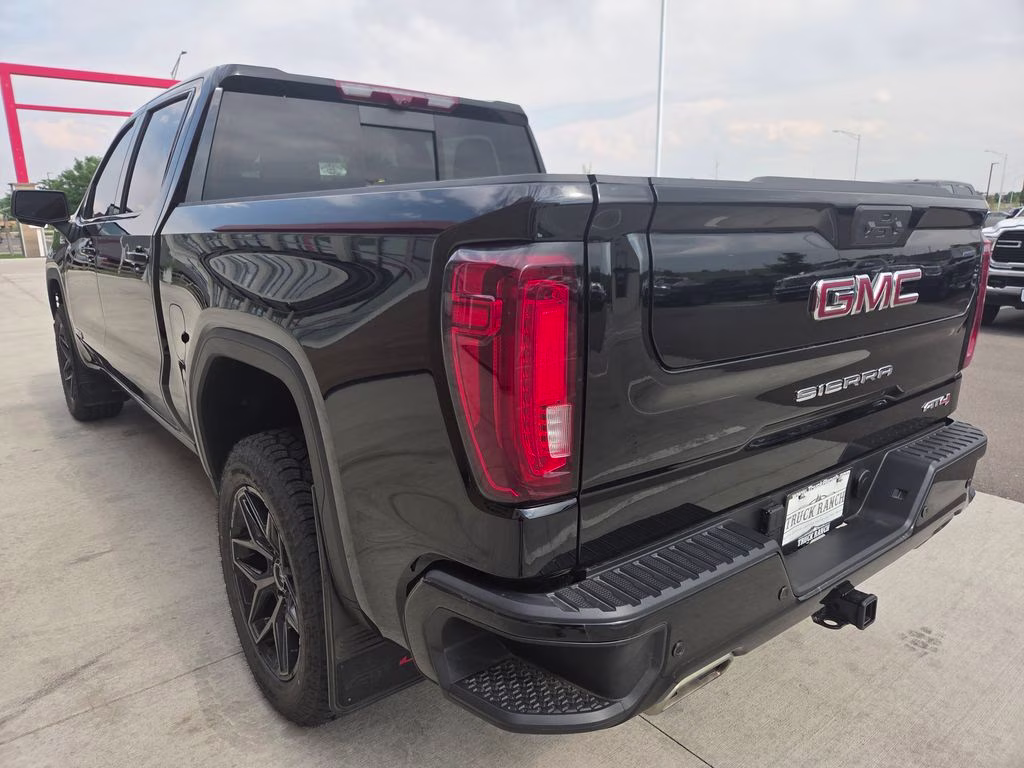 2024 Onyx Black GMC Sierra 1500 AT4 4X4 Truck