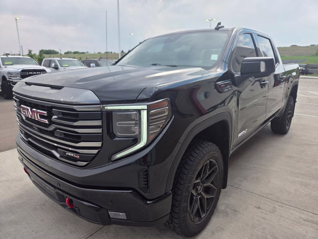 2024 Onyx Black GMC Sierra 1500 AT4 4X4 Truck