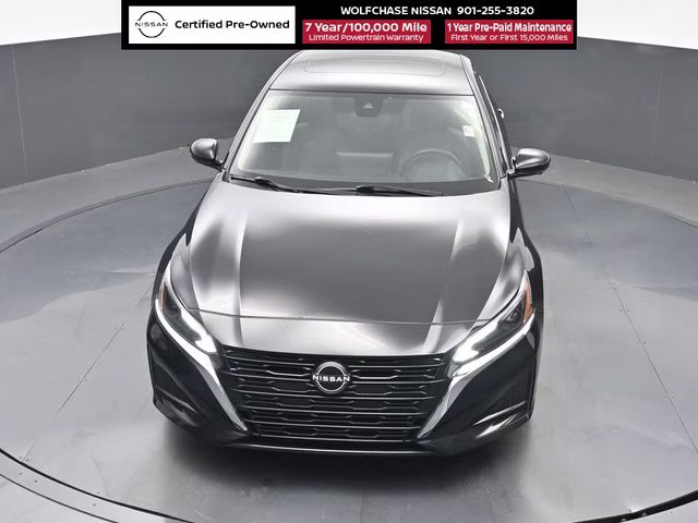 2025 Super Black Clearcoat Nissan Altima 2.5 SL AWD Sedan