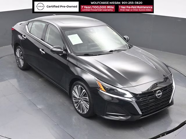 2025 Super Black Clearcoat Nissan Altima 2.5 SL AWD Sedan