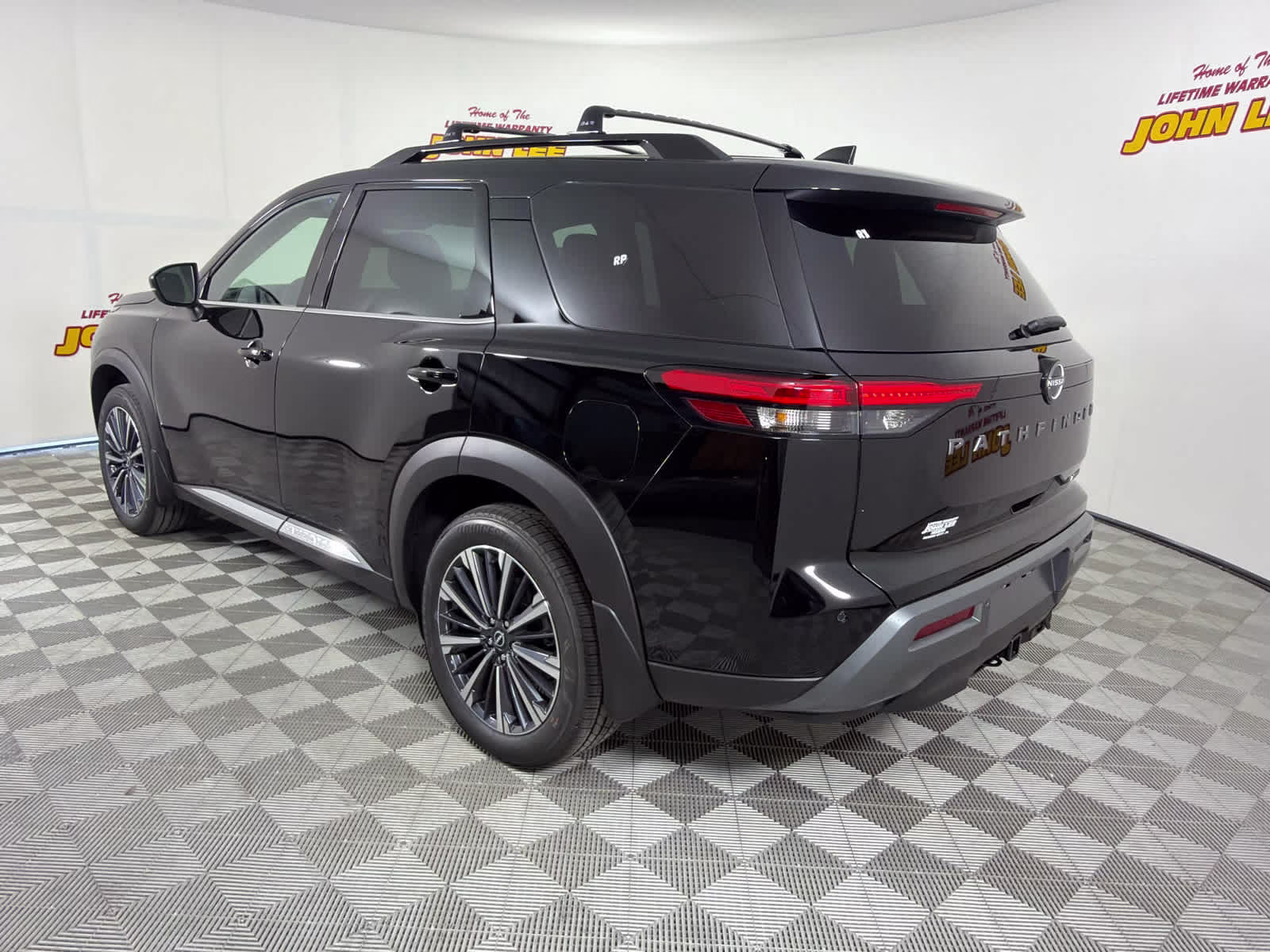 2026 Super Black Nissan Pathfinder Platinum FWD SUV