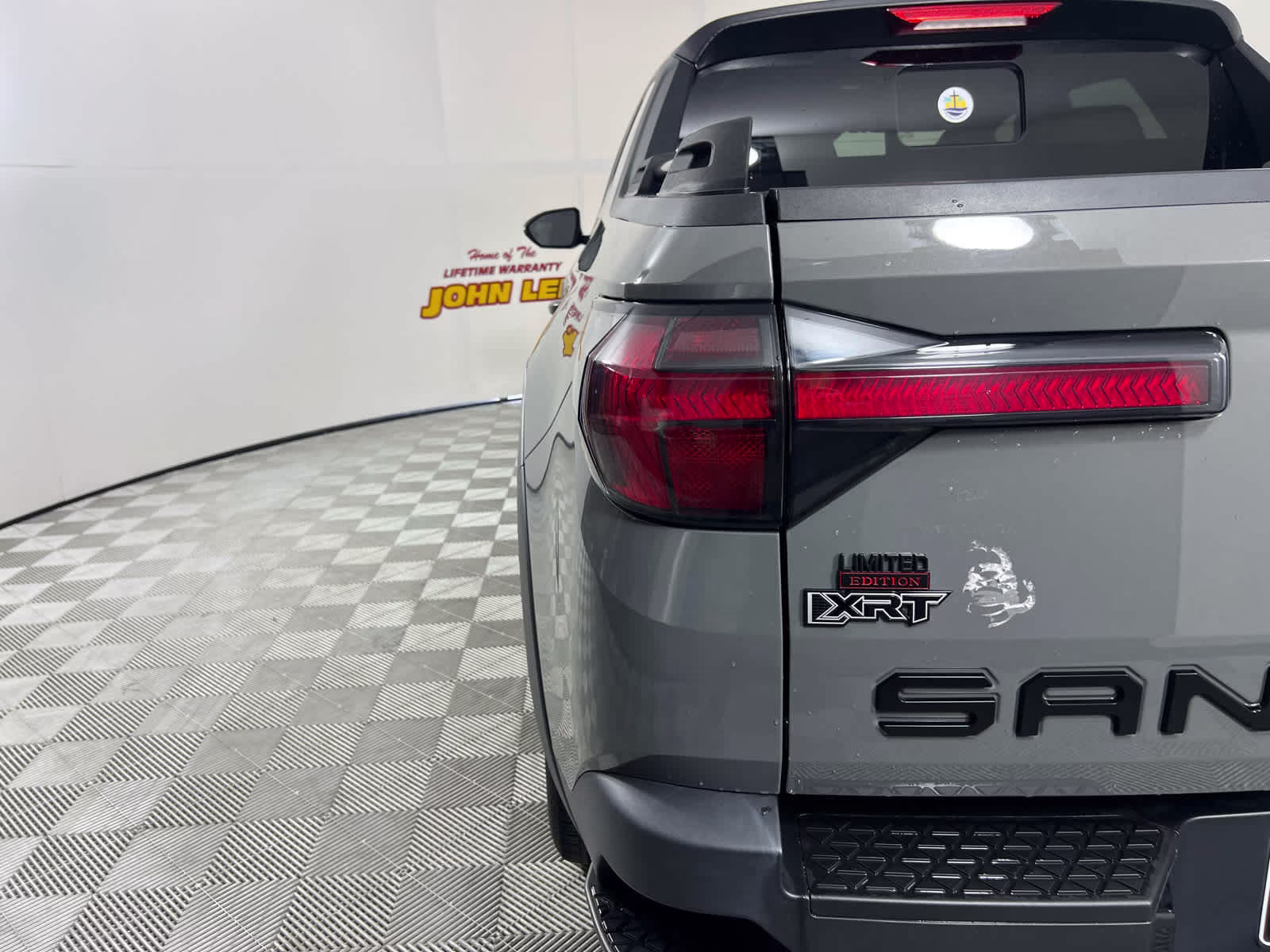 2024 Hampton Gray Hyundai Santa Cruz XRT AWD Truck