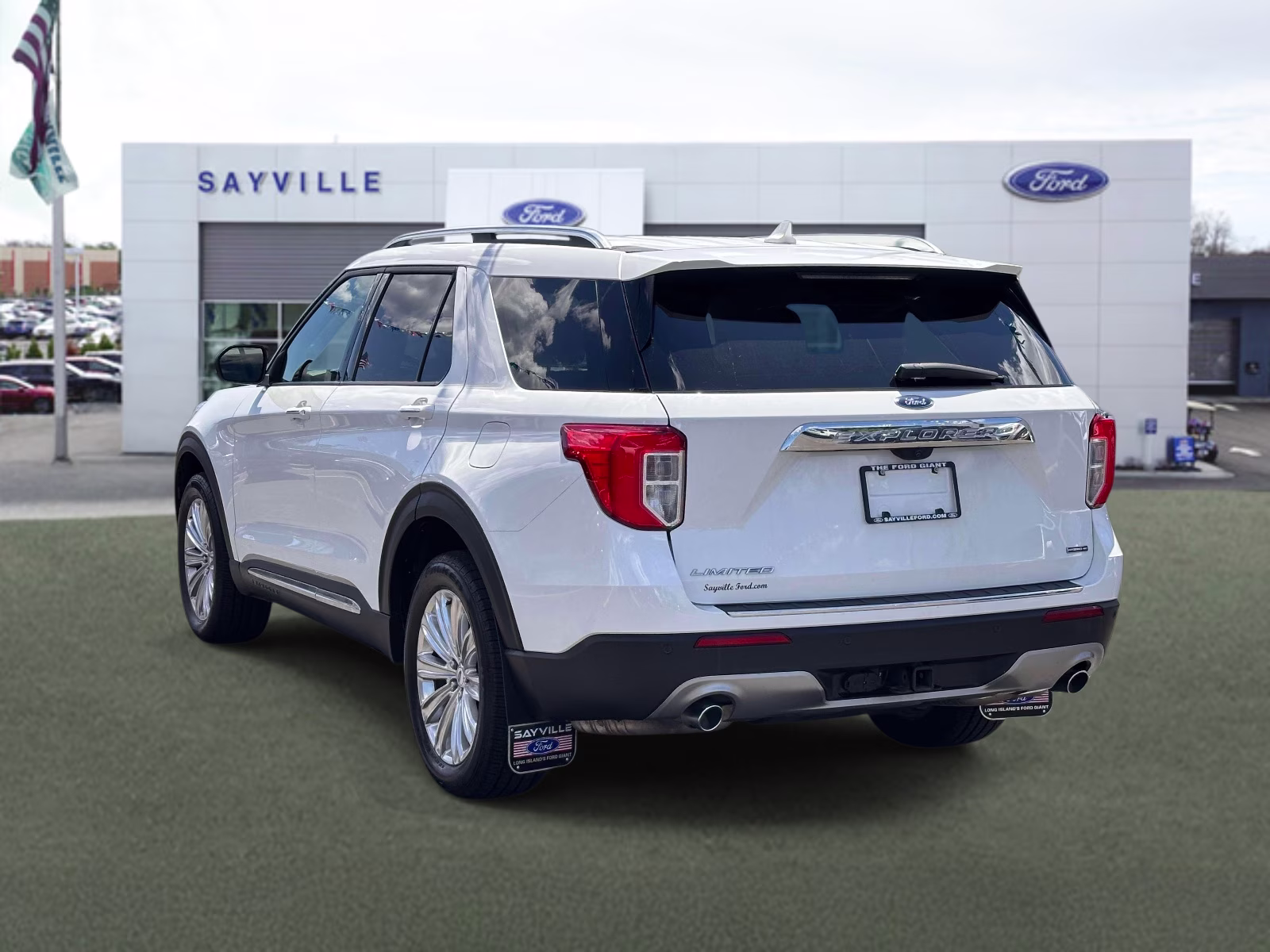 2023 Star White Metallic Tri-Coat Ford Explorer Limited 4WD 4X4 SUV