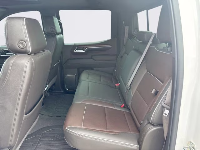 2023 White Frost GMC Sierra 1500 Denali 4X4 Truck