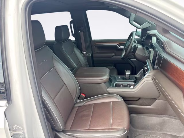 2023 White Frost GMC Sierra 1500 Denali 4X4 Truck