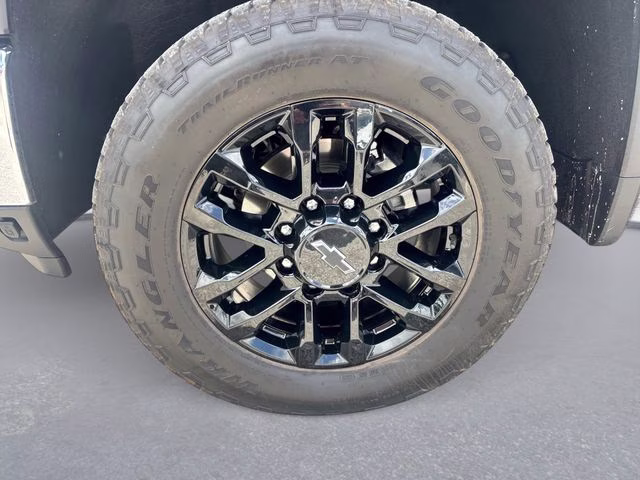 2025 Sterling Gray Metallic Chevrolet Silverado 2500HD LTZ 4X4 Truck