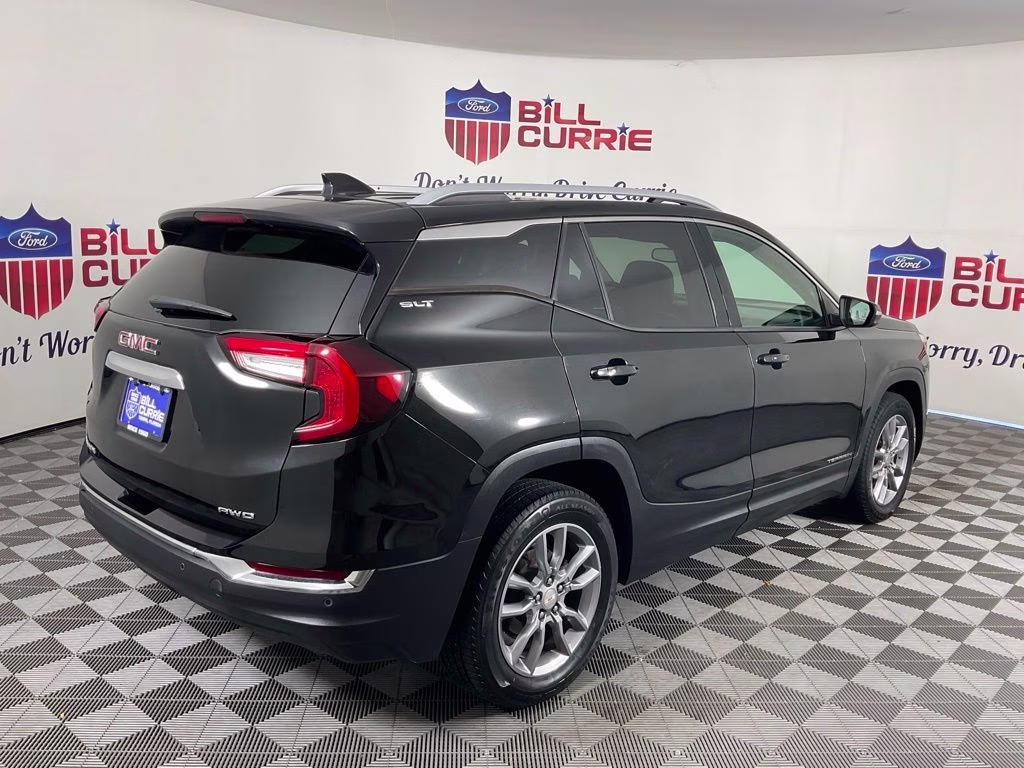2022 Ebony Twilight Metallic GMC Terrain SLT AWD SUV