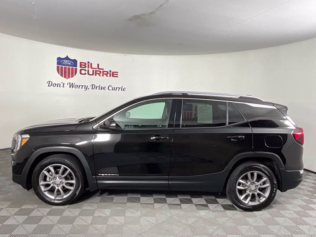 2022 Ebony Twilight Metallic GMC Terrain SLT AWD SUV