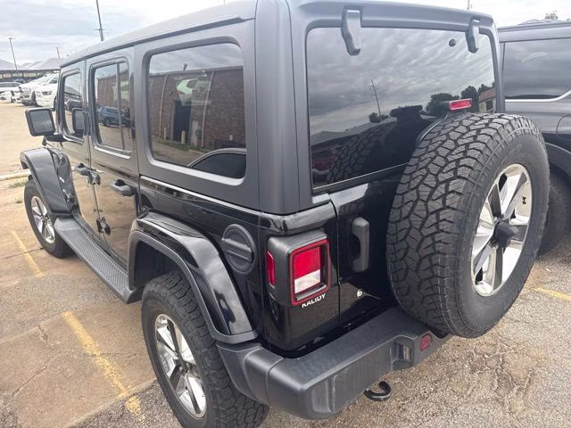 2019 Black Clearcoat Jeep Wrangler Unlimited Sahara 4X4 SUV