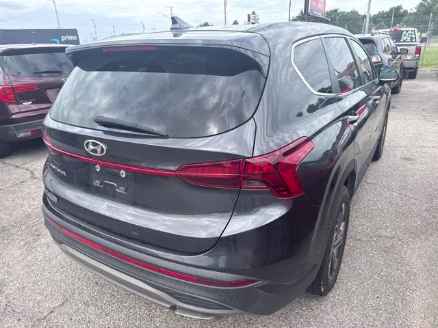2022 Shimmering Silver Hyundai Santa Fe SE FWD SUV