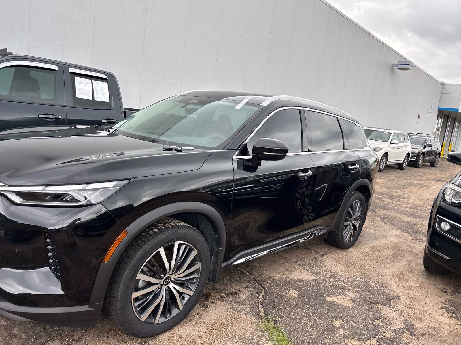 2023 Mineral INFINITI QX60 Sensory AWD SUV