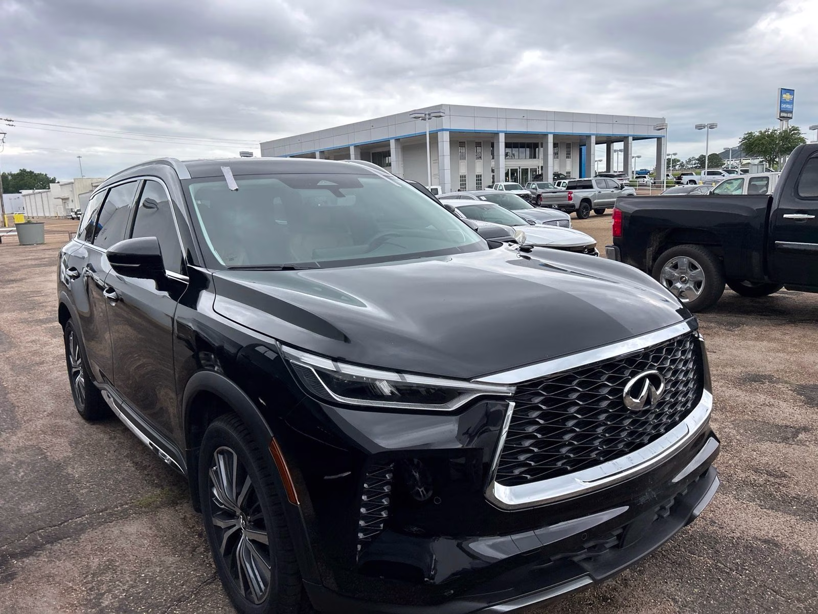 2023 Mineral INFINITI QX60 Sensory AWD SUV