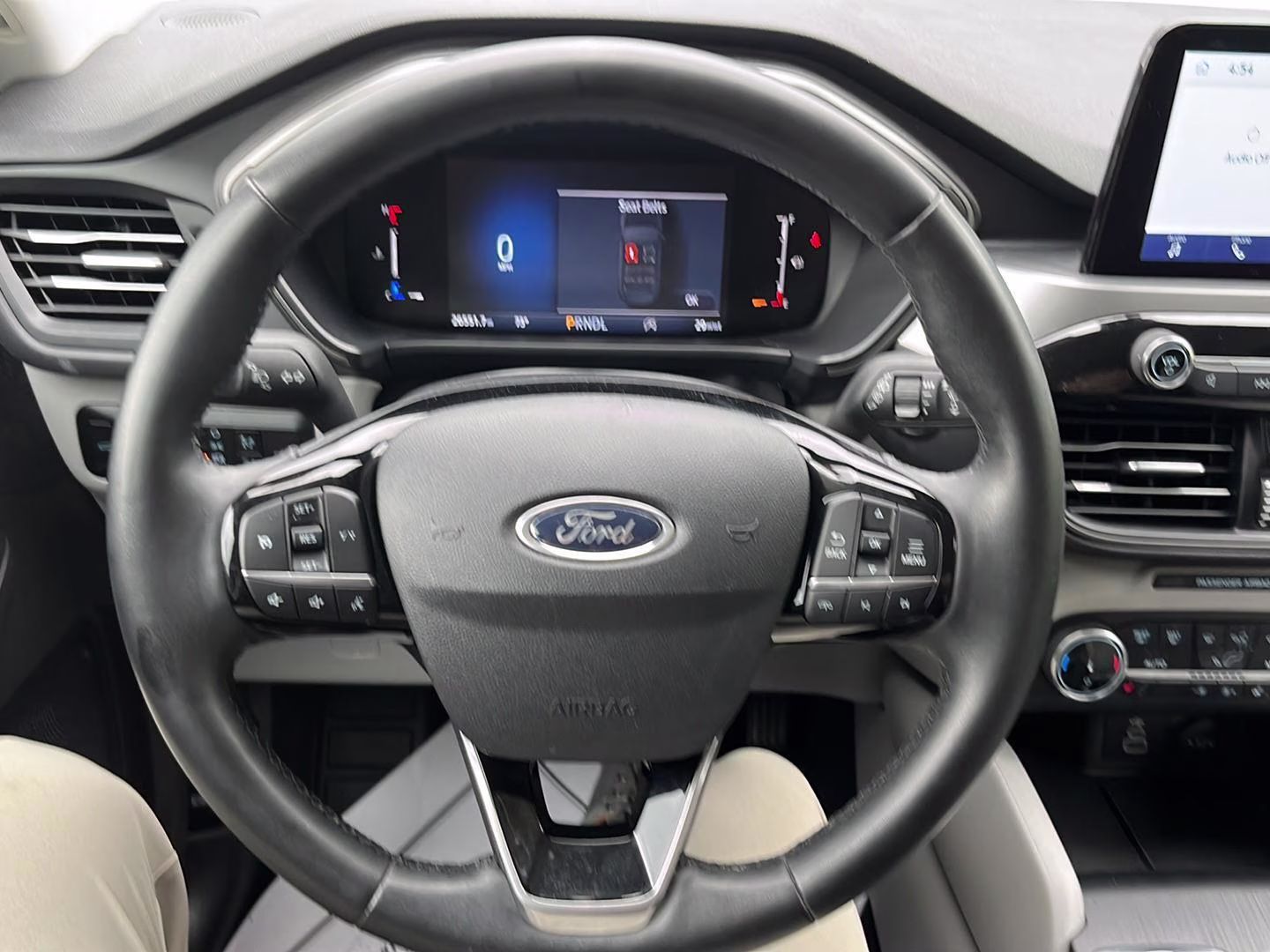 2024 Oxford White Ford Escape Active AWD SUV