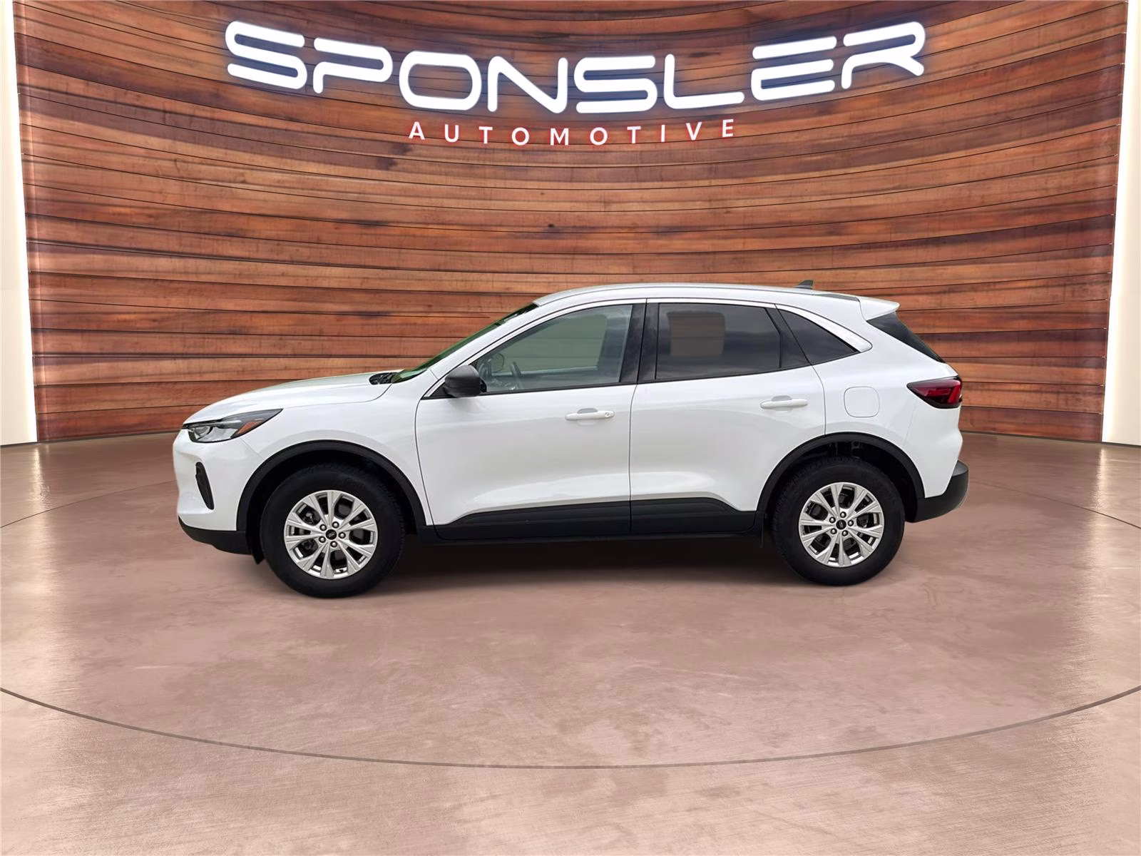 2024 Oxford White Ford Escape Active AWD SUV