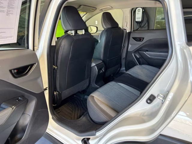 2024 Crystal White Pearl Subaru Crosstrek Premium AWD SUV