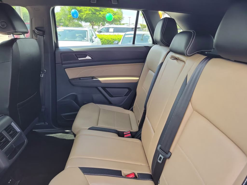 2023 Deep Black Pearl Volkswagen Atlas Cross Sport 3.6L V6 SE w/Technology FWD SUV