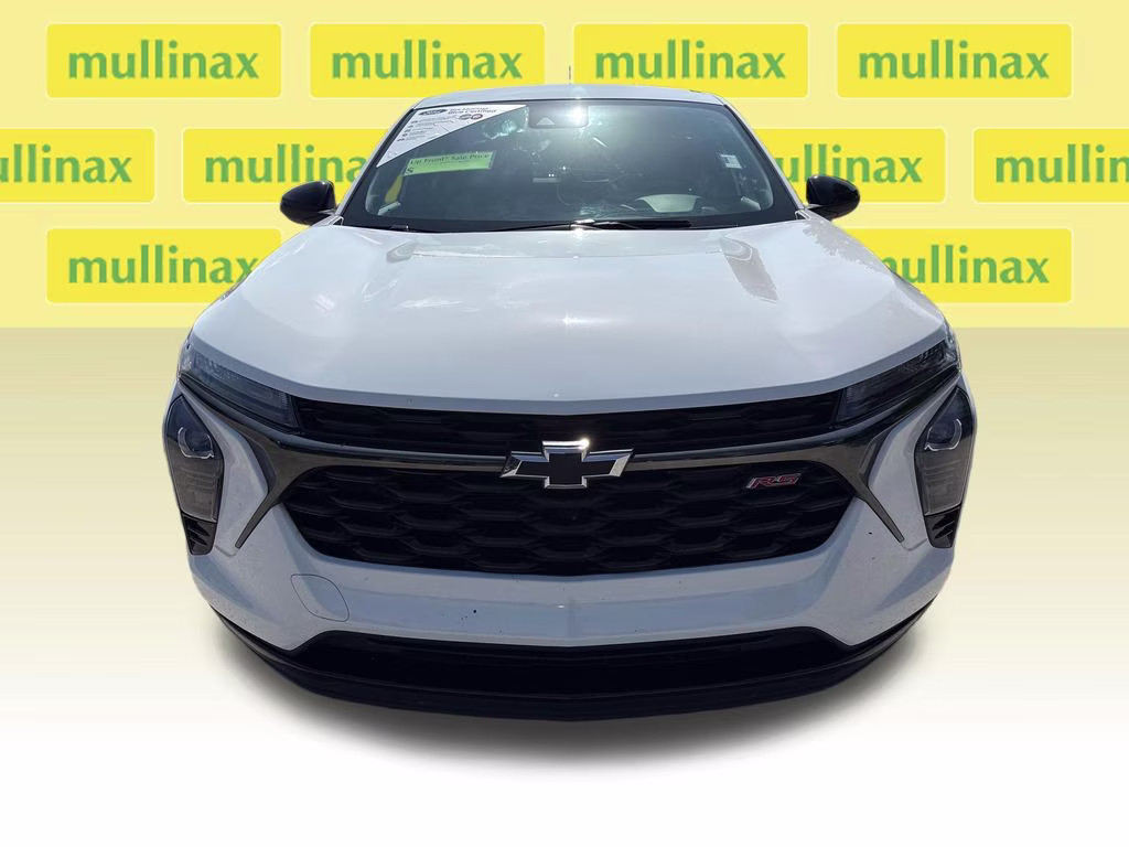 2024 Summit White Chevrolet Trax 1RS FWD SUV