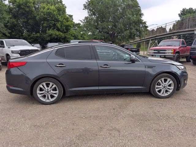 2011 Platinum Graphite Kia Optima EX FWD Sedan