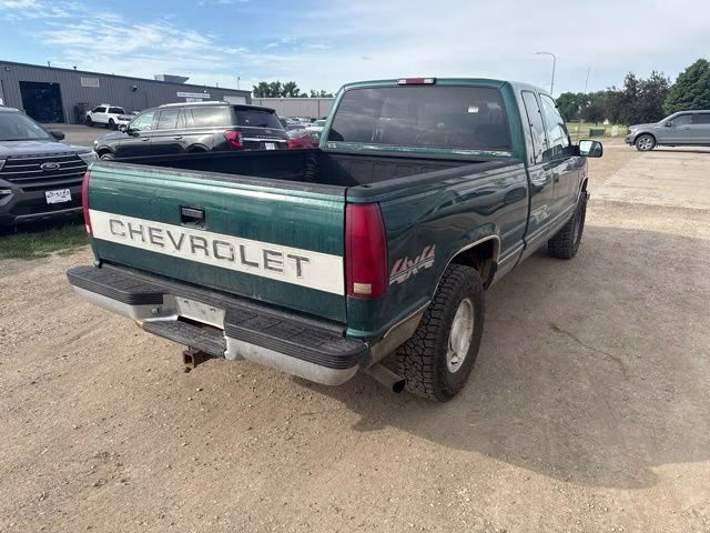 1996 Black Chevrolet C/K 1500 Base 4X4 Truck