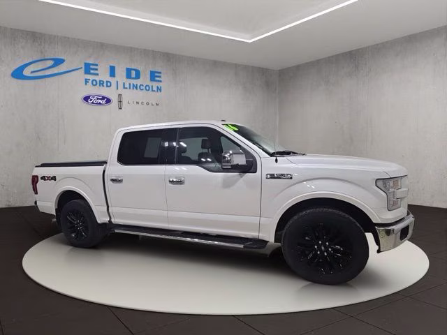 2016 White Platinum Metallic Tri-Coat Ford F-150 Lariat 4X4 Truck