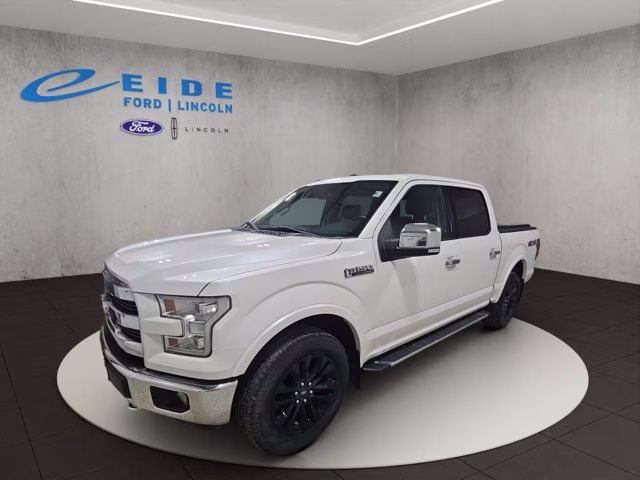 2016 White Platinum Metallic Tri-Coat Ford F-150 Lariat 4X4 Truck