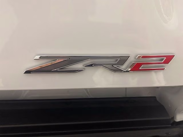 2024 Summit White Chevrolet Colorado ZR2 4X4 Truck